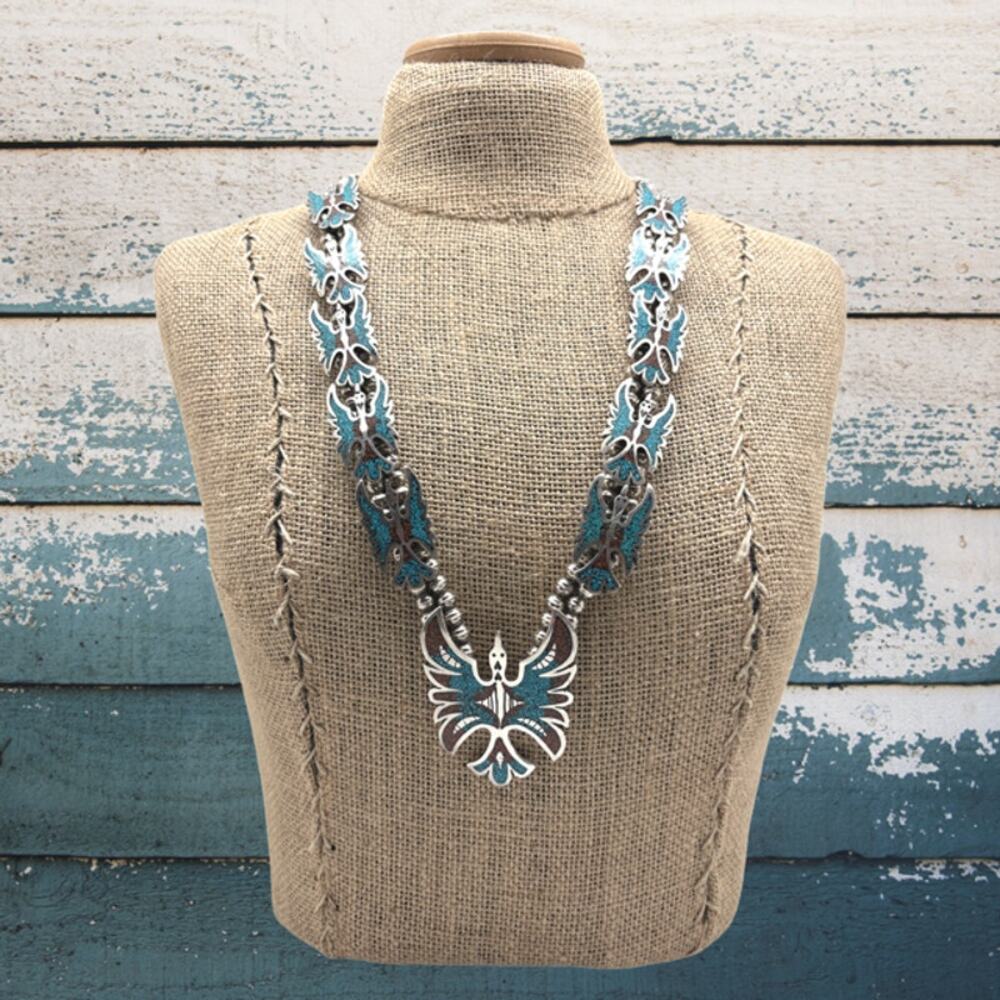 1970s NAVAJO Sterling Silver Turquoise & Coral Chip Inlay Peyote Bird Necklace - Picture 6 of 6